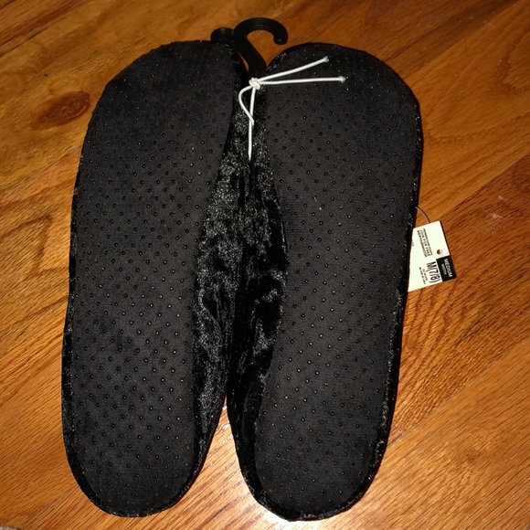 FLASH SALE❣️Brand NEW❣️ Jaclyn Smith Slippers - Picture 3 of 6
